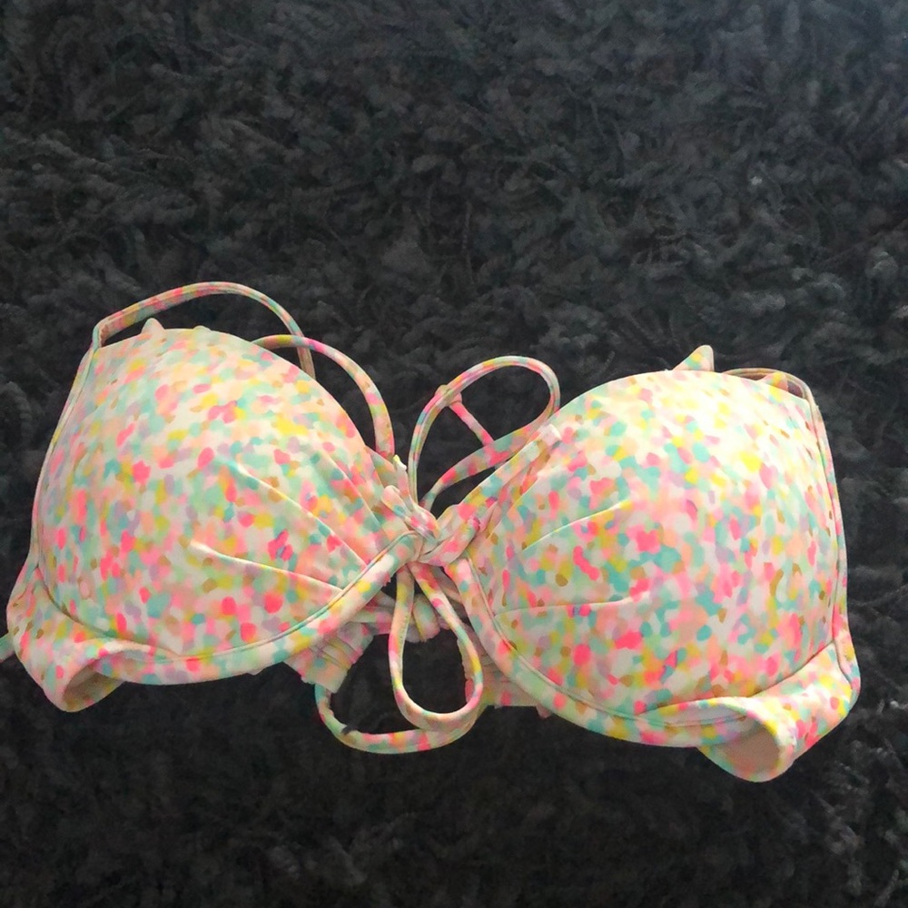 VICTORIA SECRET SWIM TOP